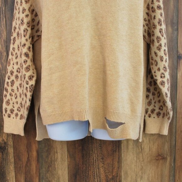 Tan Cookie Color Women's V Neck Sweater with Slits L - Picture 3 of 5